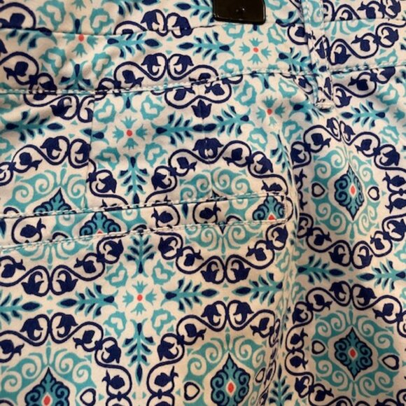 Charter Club Pant Shop print skort; size 14 - very good condition - Picture 3 of 3